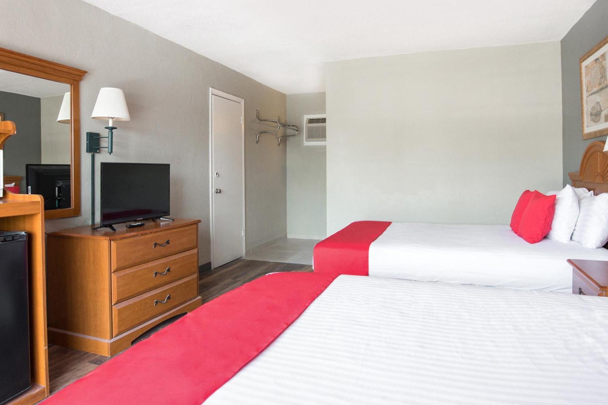 Oyo Hotel Mustang Silver Spring Fl ซิลเวอร์สปริงส์ ภายนอก รูปภาพ