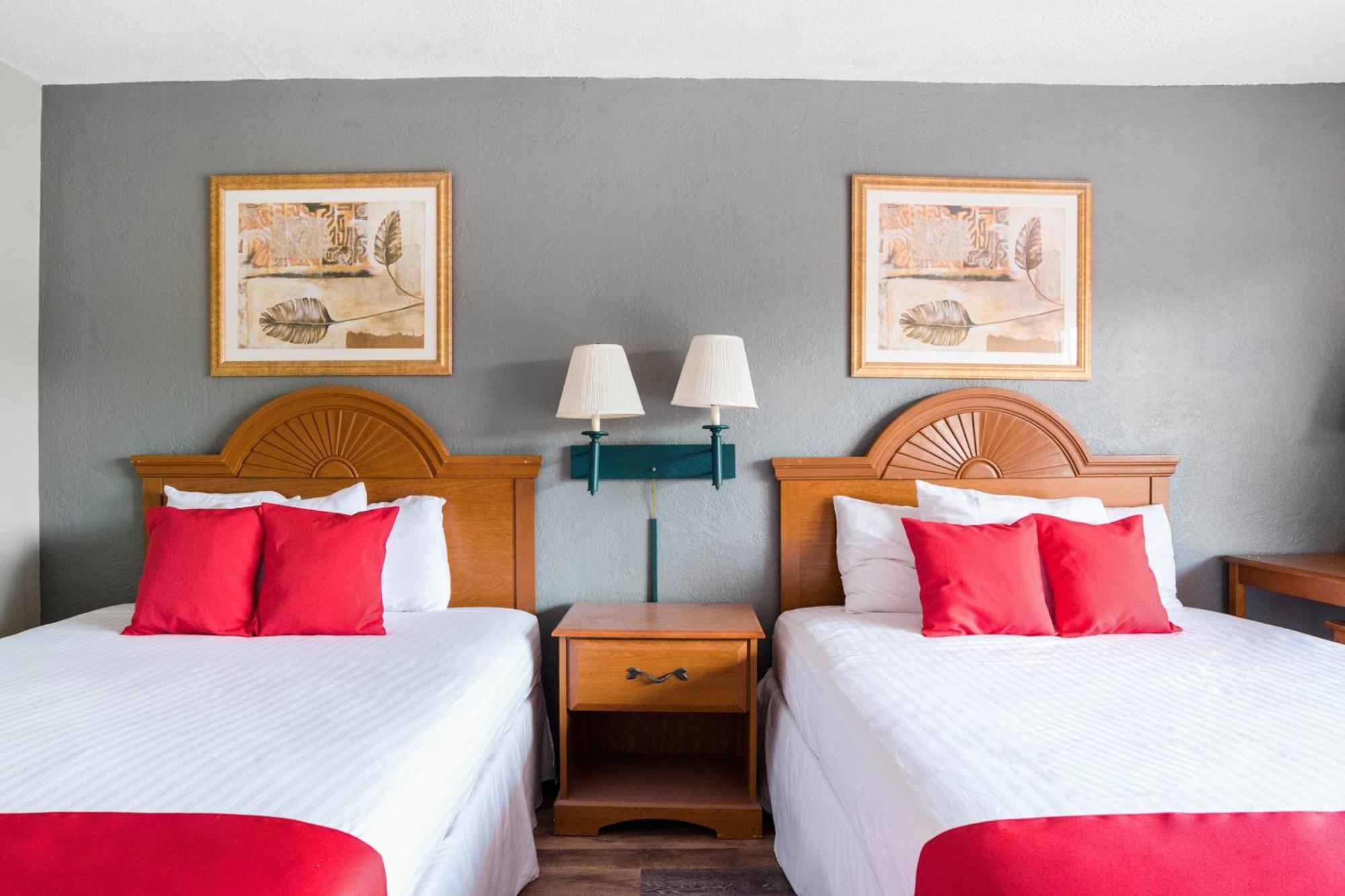 Oyo Hotel Mustang Silver Spring Fl ซิลเวอร์สปริงส์ ภายนอก รูปภาพ