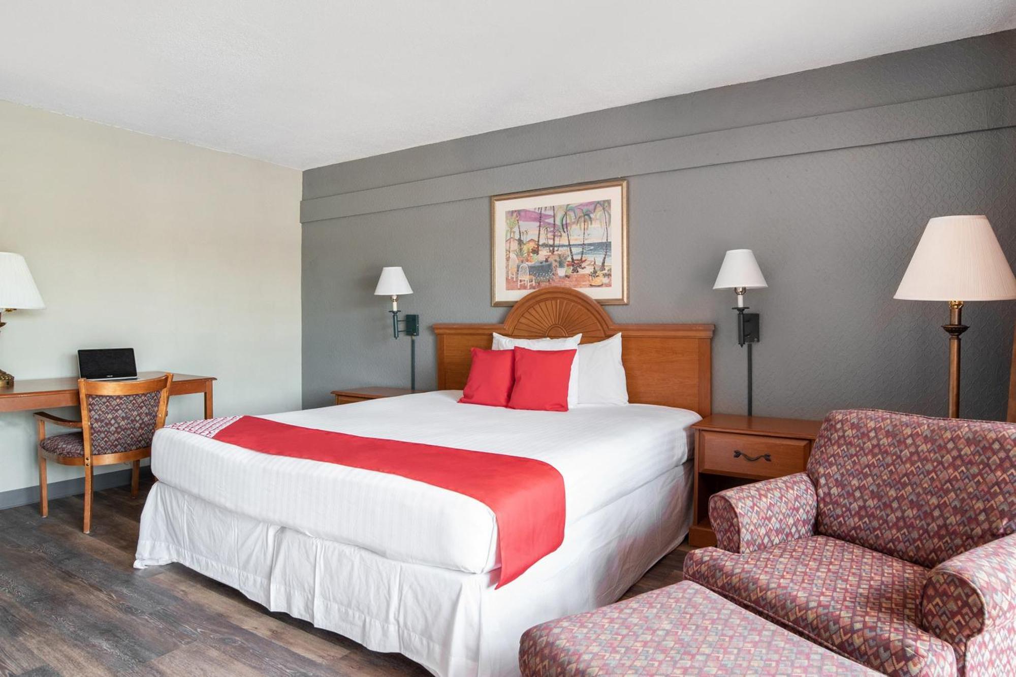 Oyo Hotel Mustang Silver Spring Fl ซิลเวอร์สปริงส์ ภายนอก รูปภาพ